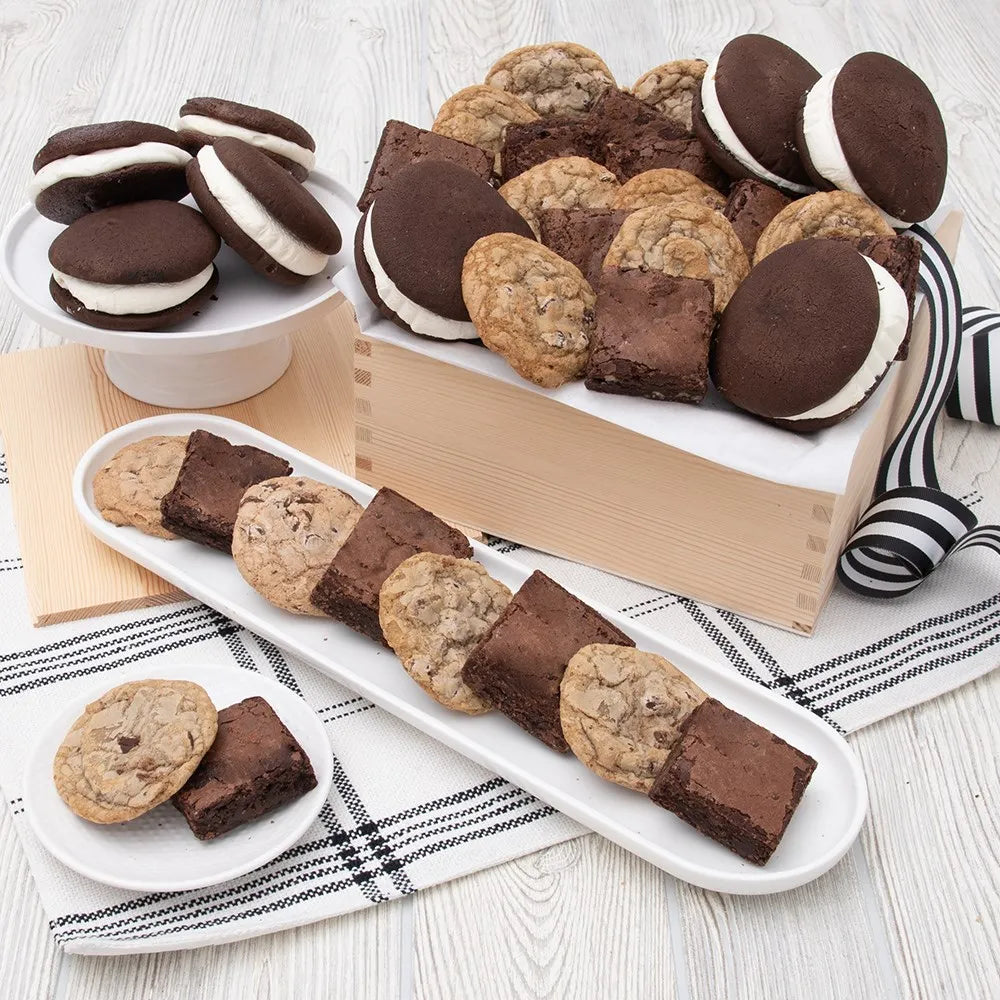 Baked Goods Premium Gift Basket